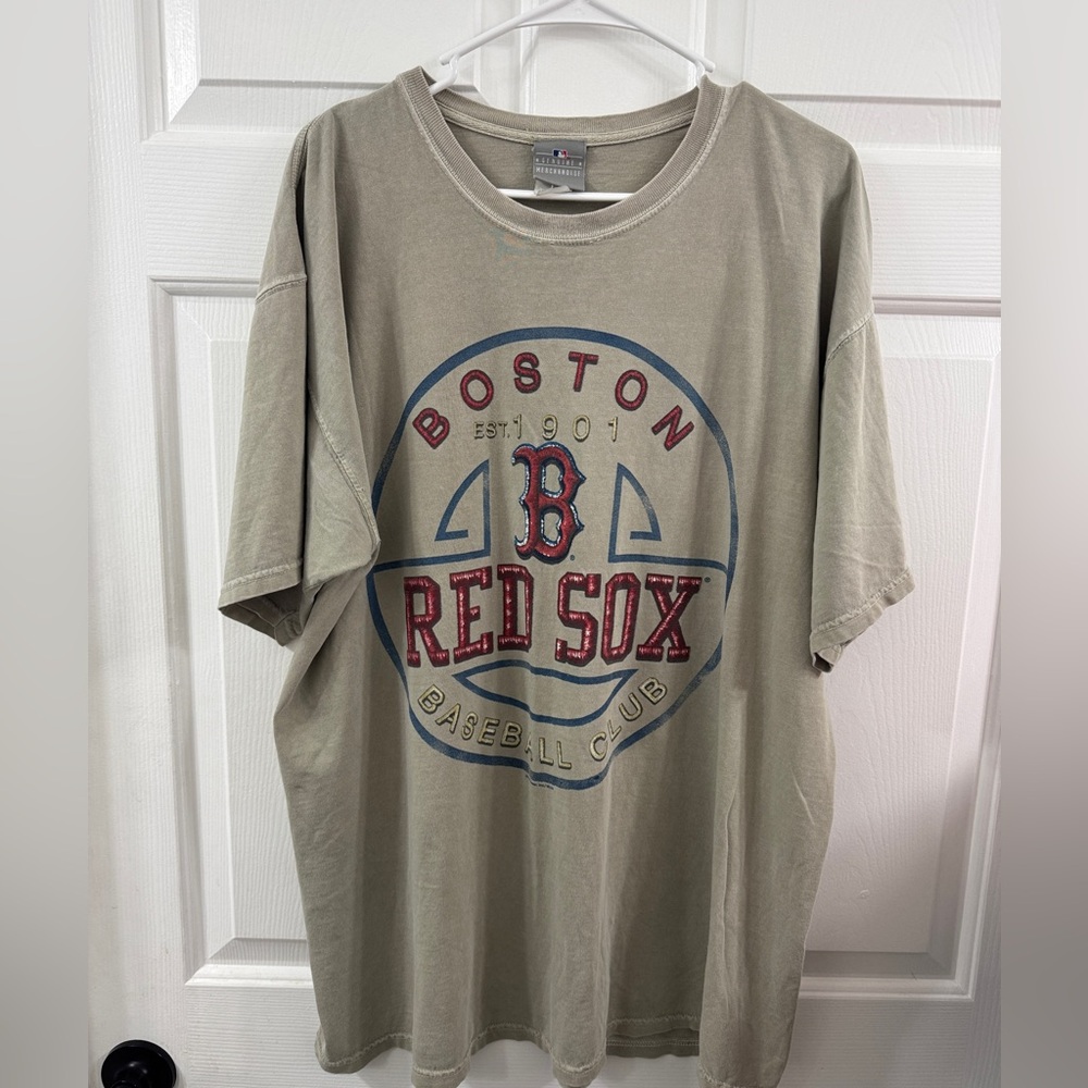 Boston Red Sox Tan Short Sleeve Tee